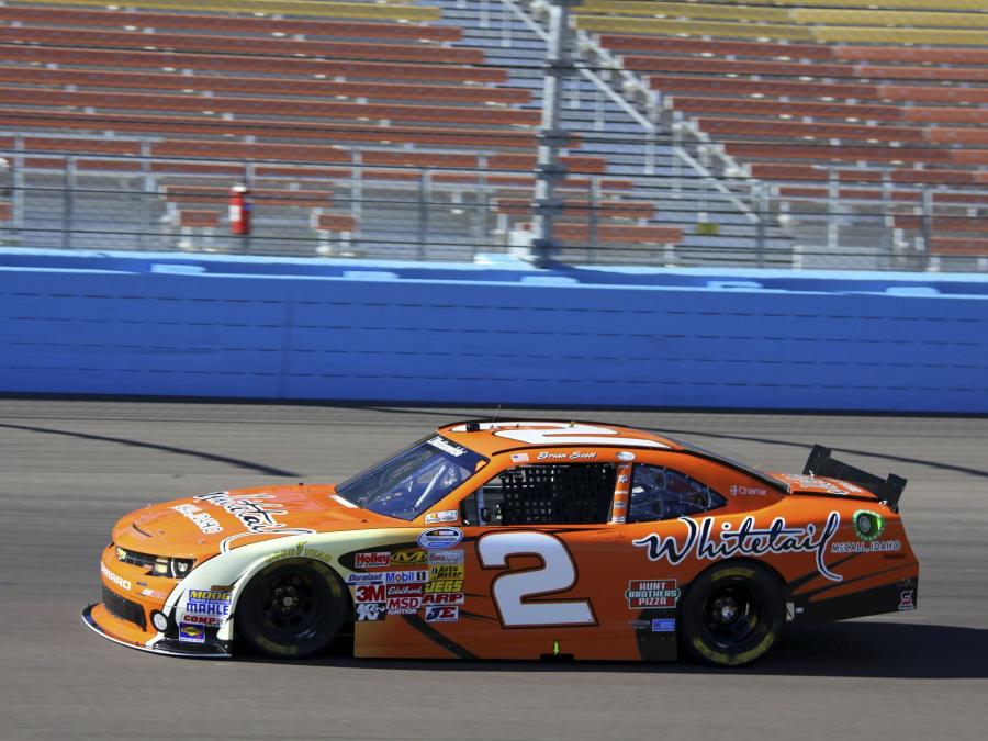  Chevrolet Camaro NASCAR Nationwide Series Race Car 2013 года  (фото 7 из 8)